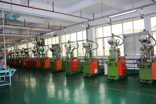 ZLG理工安裝廣西亞大科技有限公司玻璃鋼負壓風機